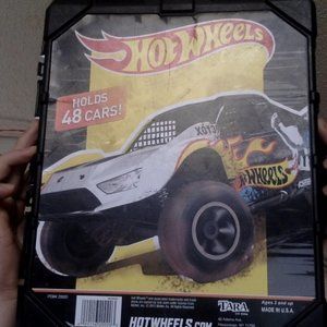 jaiden car box/no cars in it